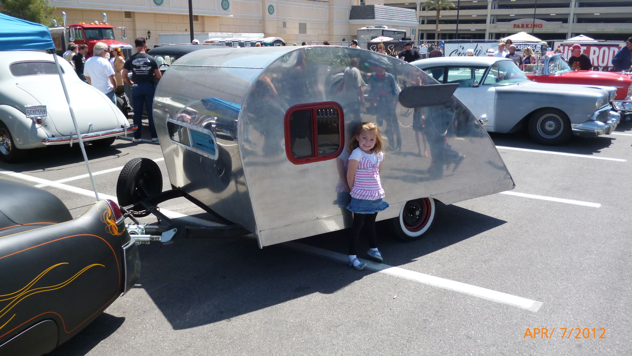 Viva_Las_Vegas_Rockabilly_Car_Show_2012_28429.JPG